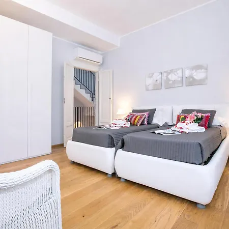 Villa Lucia *