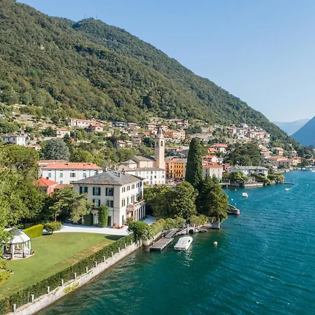 Lucia Villa Laglio